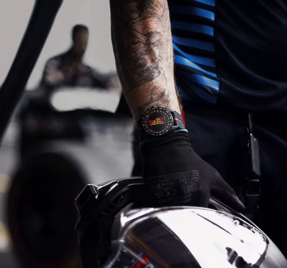 Shop Connected Calibre E4 x Oracle Red Bull Racing Edition Calibre E4 45 Mm | Special Editions